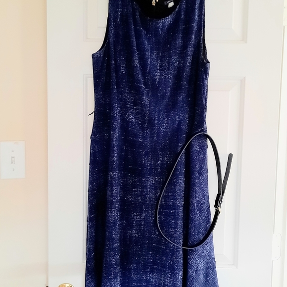 Blue dress with patent black belt - Picture 4 of 5